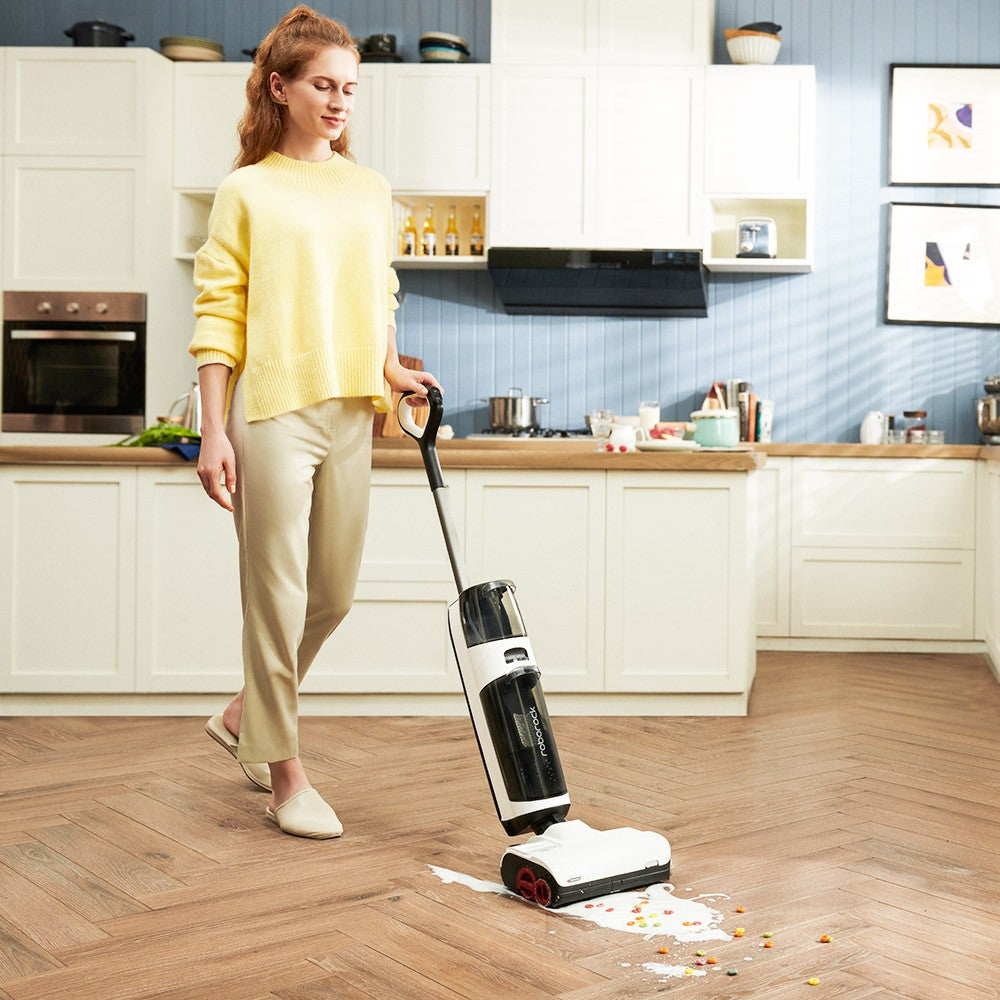 Roborock Dyad Pro Wet and Dry Vacuum Cleaner