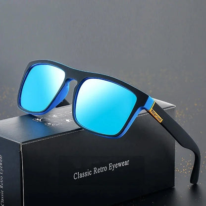 Un par de gafas polarizadas vintage de moda, gafas de lujo retro para conducir y pescar, gafas antideslumbrantes.