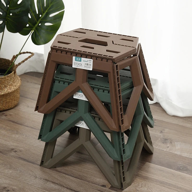 Taburete plegable portátil, banco pequeño grueso, taburete para acampar al aire libre, taburete de puesto, taburete de pesca, taburete bajo portátil de plástico
