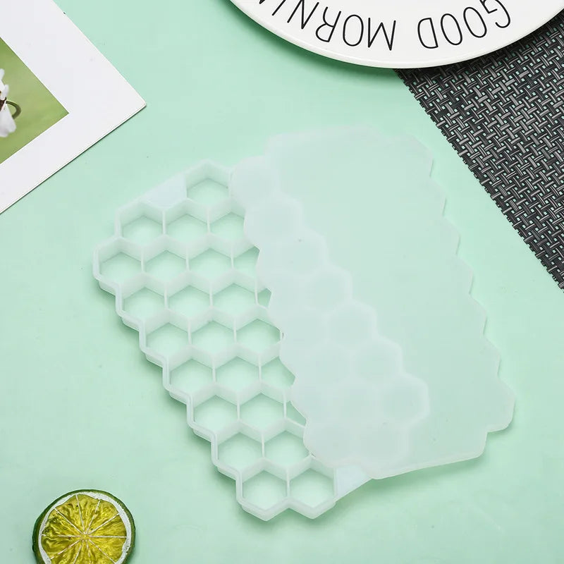 Molde para bloques de hielo de silicona con forma de panal, reutilizable, apto para uso alimentario, con tapas para jugos y vino en verano.