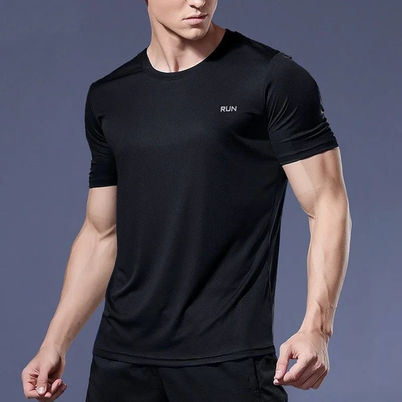 1 Piece Men's Short Sleeve Ultralight Athletic T-Shirt: Quick Drying Lightweight Performance For Running, Training, Fitness & Gy