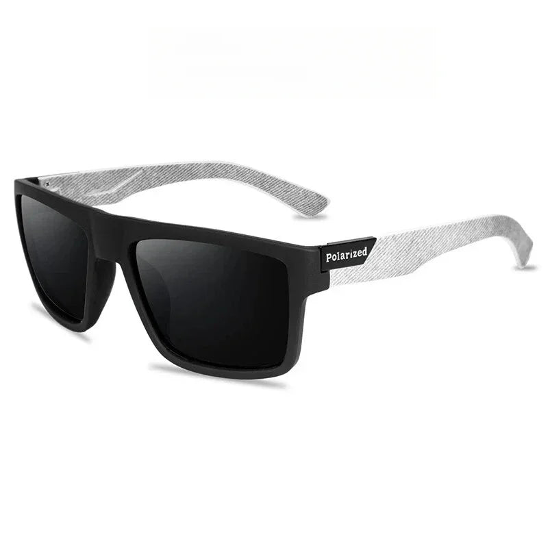 Un par de gafas polarizadas vintage de moda, gafas de lujo retro para conducir y pescar, gafas antideslumbrantes.