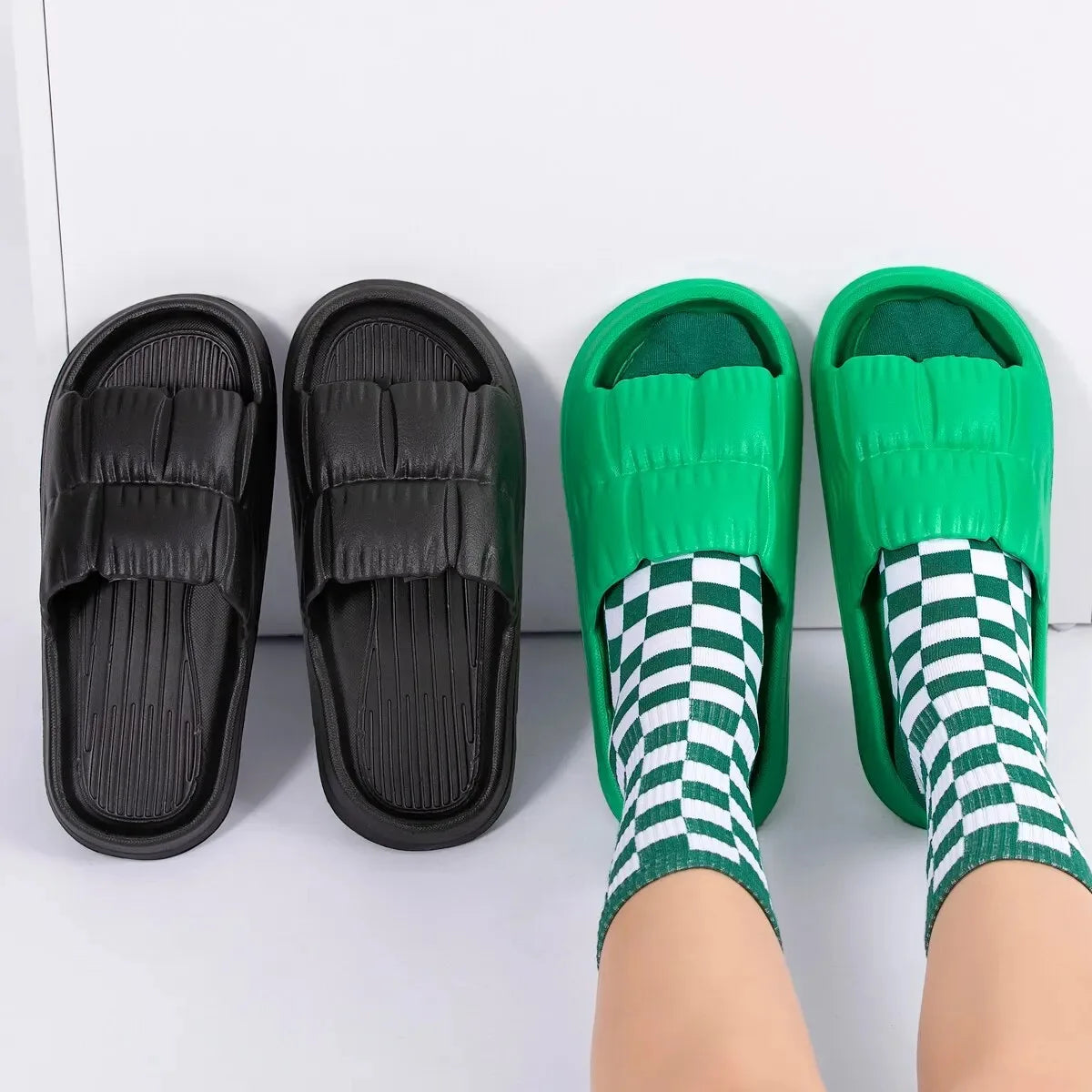 Sandalias suaves y cómodas antideslizantes para hombre y mujer, zapatos informales, chanclas para el hogar, moda de verano
